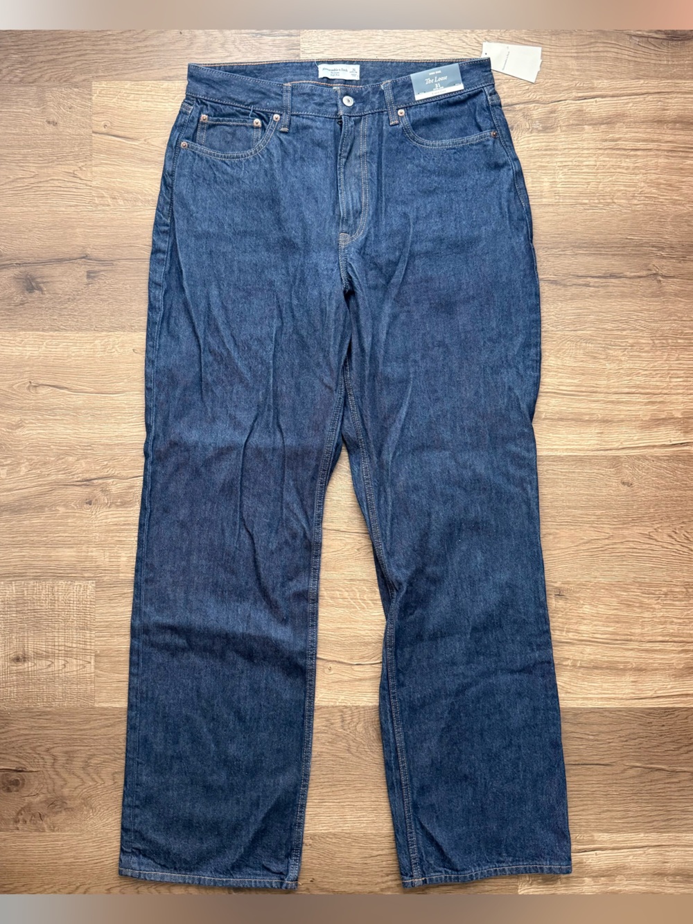 NWT Abercrombie & Fitch The Loose Curve Love High Rise Jeans Size 31 Extra Long